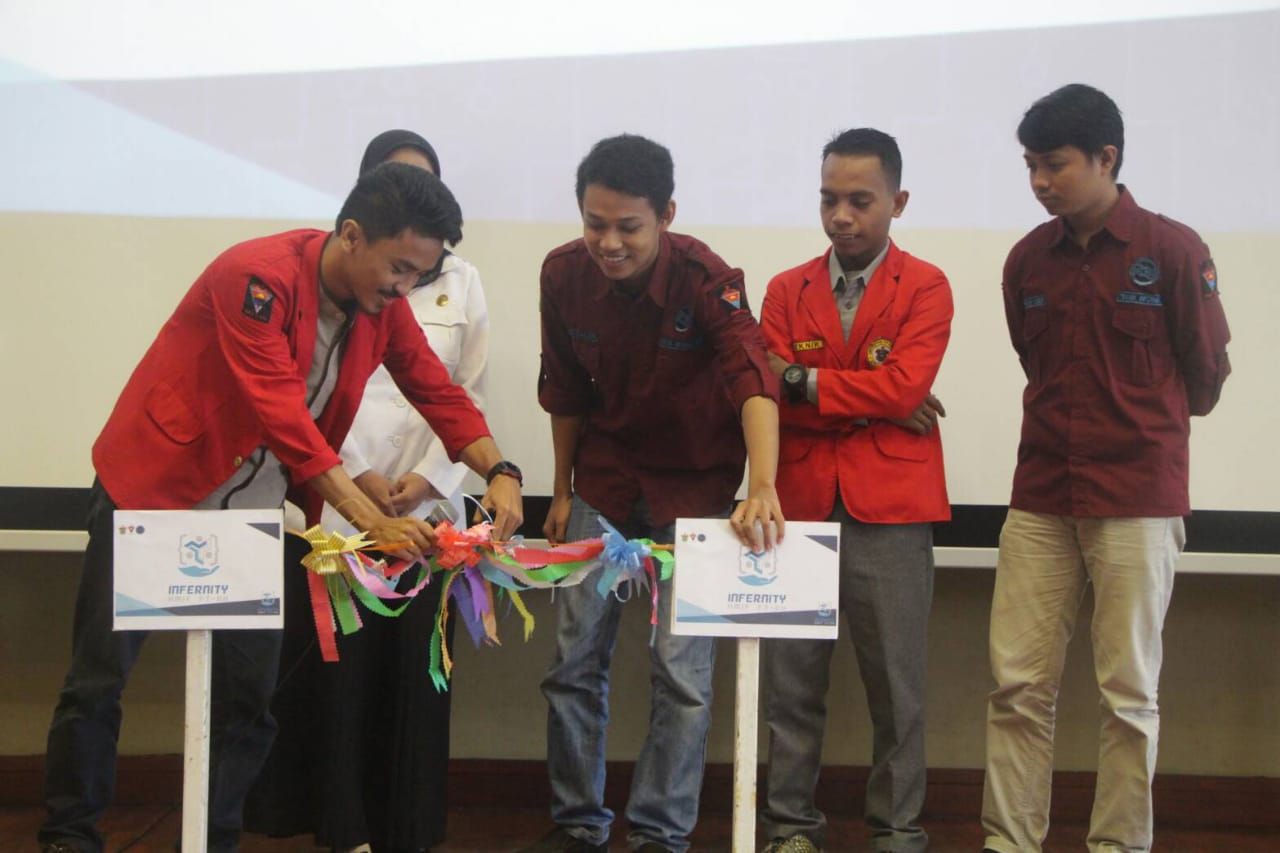 Mahasiswa Teknik Informatika Unhas Luncurkan Website Kemanusiaan Identitas Unhas