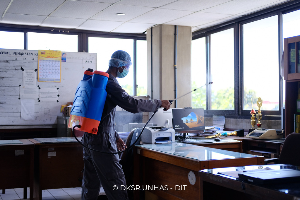 Himaprotek Bantu Cegah Penyebaran Covid-19 di Unhas