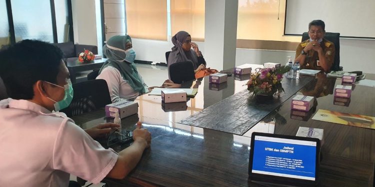 UTBK SBMPTN 2021 Libatkan Satgas Covid-19 Unhas