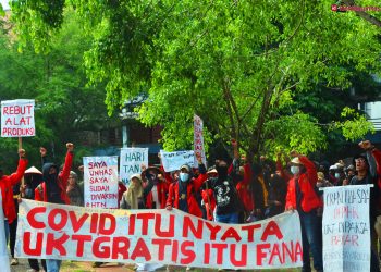 Potret Hari Tani Nasional, Mahasiswa Unhas Turun ke Jalan