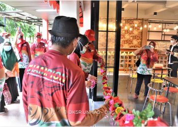 Tingkatkan Jiwa Kewirausahaan Mahasiswa, Dwia Resmikan Cafe FK Unhas