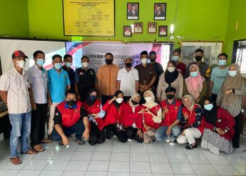 Bhabinkamtibmas Harapkan KKN Takalar 6 Bantu Pencegahan Covid-19