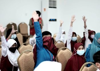 KKN Makassar 2 Edukasi Siswa SD Bahaya Narkoba