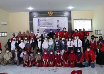 Wujudkan Makassar Smart dan Bersinar, KKN Manggala Sosialisasi Pencegahan Narkoba