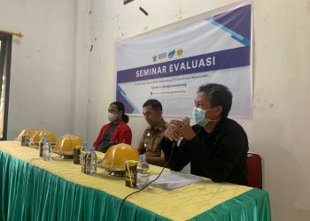 KKN Takalar 4 Gelar Seminar Evaluasi Program Kerja