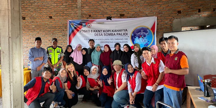 KKN Tematik Kopi Kahayya Bulukumba Posko 8 Bahas Potensi Desa Palioi