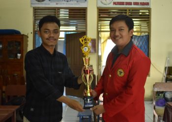 Mahasiswa Sistem Informasi Kembali Raih Gelar Juara dalam Lomba Speech Competition