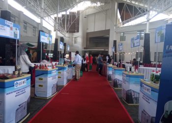 Pameran Inkubasi dalam Seminar Nasional PERSEPSI Komda Sulselbar