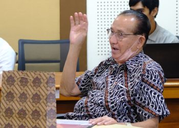 FGD Logo Unhas, Basri Hasanuddin: Kemurnian Logo Harus Diperjelas