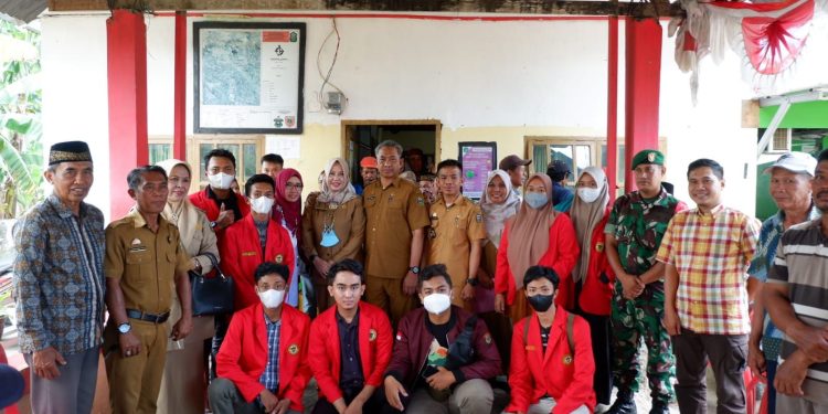 VSVP 2022: Aksi Nyata Mahasiswa Unhas Terhadap Dampak PMK di Masyarakat