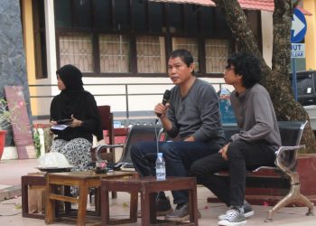 Diskusi BEM KMFIB Hadirkan Dosen Bahas Sastra Etnografi