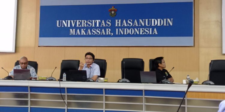 Unhas gelar pertemuan pengembangan sistem situs web Unhas di Ruang Senat lantai 2, Rektorat Unhas. Dokumentasi Pribadi