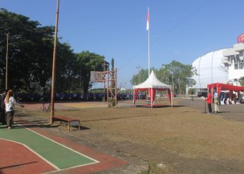 Upacara Peringatan Hari Kesaktian Pancasila di Lapangan Basket Unhas Kampus Tamalanrea, Sabtu (1/10). IDENTITAS/Nur Ilham
