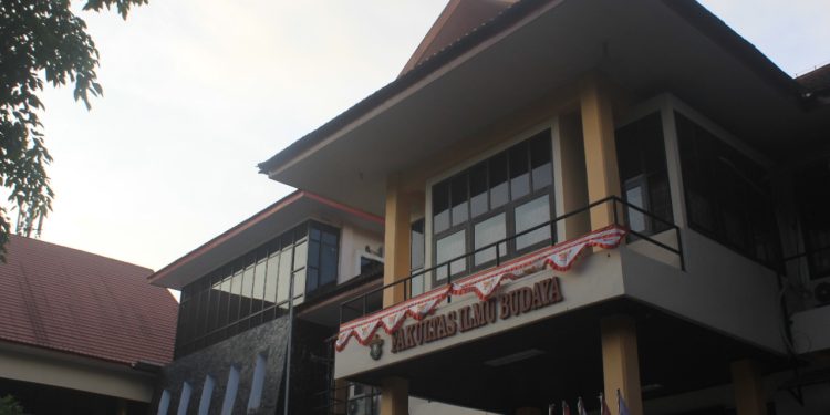 Mahasiswi FIB gantung diri