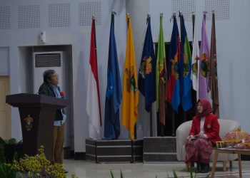Adakan kegiatan Seminar Hybrid, Unhas hadirkan Guru Besar Hubungan Internasional Fakultas Hukum, Prof SM NOOR. IDENTITAS/Otto Aditia