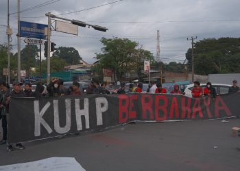 Tolak KUHP, Mahasiswa Unhas Turun Aksi