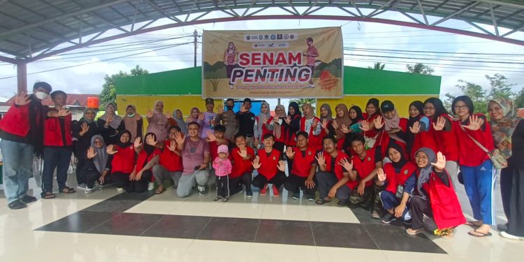 Mahasiswa KKNT Pencegahan Stunting Bacukiki Gelar Senam ‘Penting’