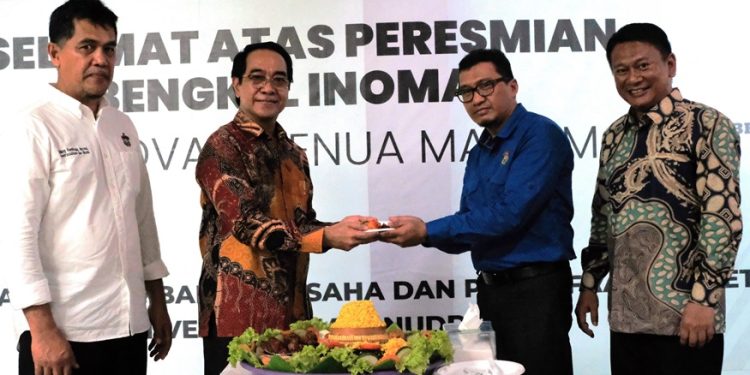 Peresmian Bengkel PT. Inovasi Benua Maritim, berlangsung di Bengkel Inomar Workshop Unhas, Senin (2/1). Dokumentasi pribadi