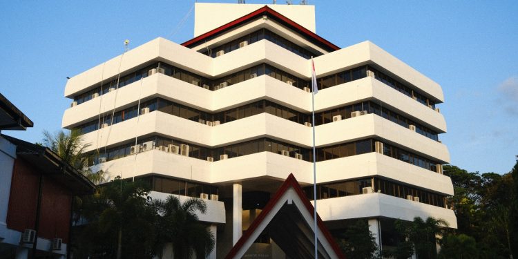 Rektorat Unhas. Sumber: IDENTITAS