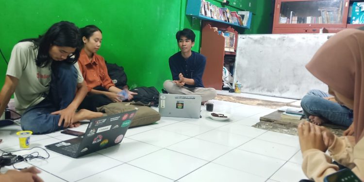Humanis KM FIB Ulas Gelar Andi Berdasarkan Perspektif Sejarah