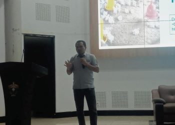 Seminar Nasional MSTP KH-UH Bahas Industri Perunggasan 