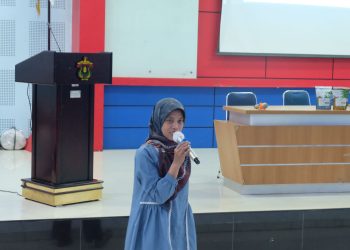 Pemaparan materi oleh Human Resource PT Tripper, Dita Valensa di Aula Prof. Mattulada, Rabu (10/5). Dokumentasi pribadi.