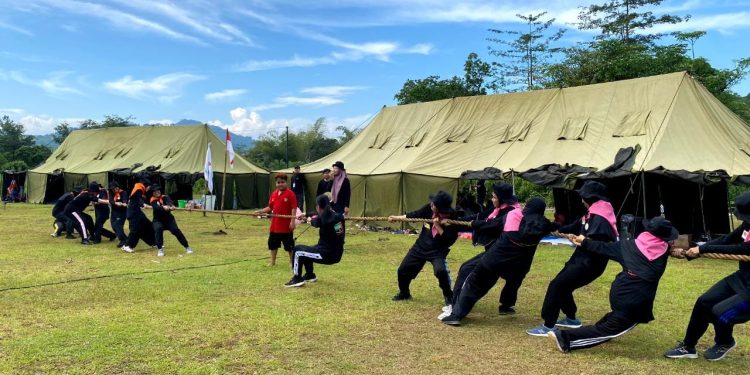 Himika FKep Unhas Dorong Kepemimpinan dan Solidaritas Melalui Lampion 2023