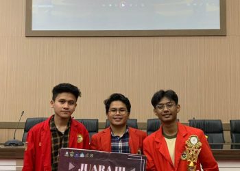 Usung Aplikasi Konsultasi Hukum, Mahasiswa Unhas Juara 3 Karya Tulis  Esai Nasional