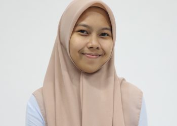 Menyimpul Takdir dalam Pertemuan Tak Terduga