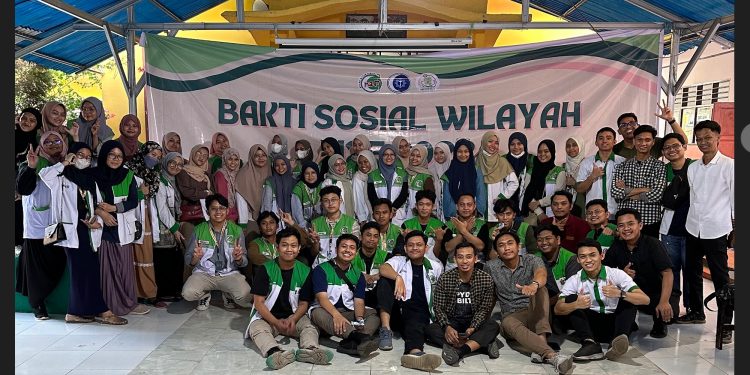 Wujudkan Pengabdian Masyarakat, M2F FK Lakukan Bakti Sosial di Palopo