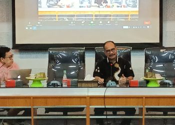 Kuliah Tamu Fisip Unhas Undang Ketua Dewan Pembina Puspolkam Indonesia