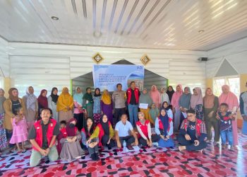 Sosialisasikan Penanganan Sampah, KKNT Desa Kanaungan Ajak Masyarakat Lestarikan Alam