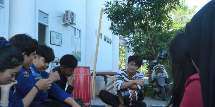 Kajian Rutin UKM Seni Tari Unhas, Ulik Seputar Alat Musik