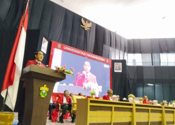 Rektor Unhas Titip Sejumlah Pesan pada PKKMB Pascasarjana