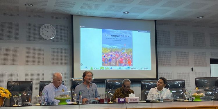 Bedah Buku Dies Natalis Unhas, Hampanya Hak Rakyat dalam Sengketa Lahan