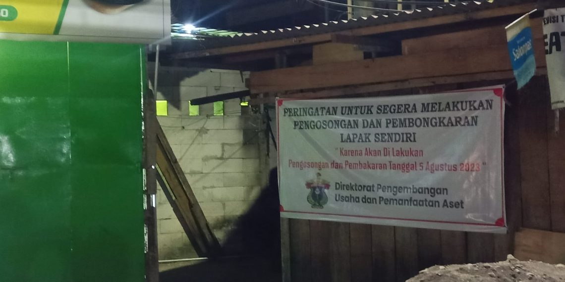 Pengosongan Lapak Pedagang Kawasan Pintu Nol Unhas Akan Lakukan Mediasi Identitas Unhas 4515