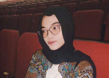 HTS: Bucin Elit, Jadian Sulit