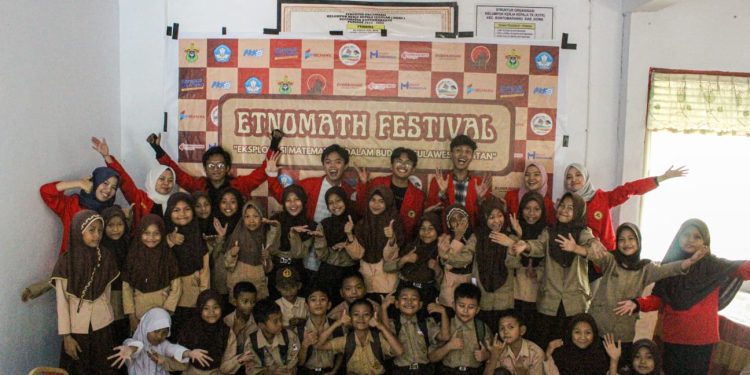 Kenalkan Matematika Lewat Budaya, Tim PKM Unhas Adakan Lomba Tingkat SD