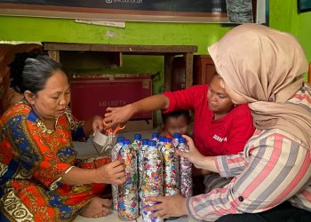 Pengabdian Masyarakat Mahasiswa Unhas, Geliatkan Potensi Ekonomi dari Sampah