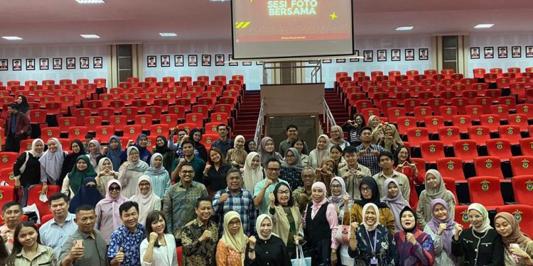 Seminar Ampuh Unhas Sampaikan Syarat Penyerahan Kekayaan Likuidasi Yayasan