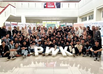 Mahasiswa PWK 2022 Hasilkan Perencanaan Kawasan Komersial Terapung di sekitar Sungai Walanae