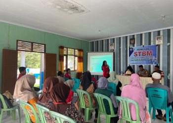 Mahasiswa PBL FKM Unhas Adakan Edukasi Sanitasi di Balleangin Pangkep