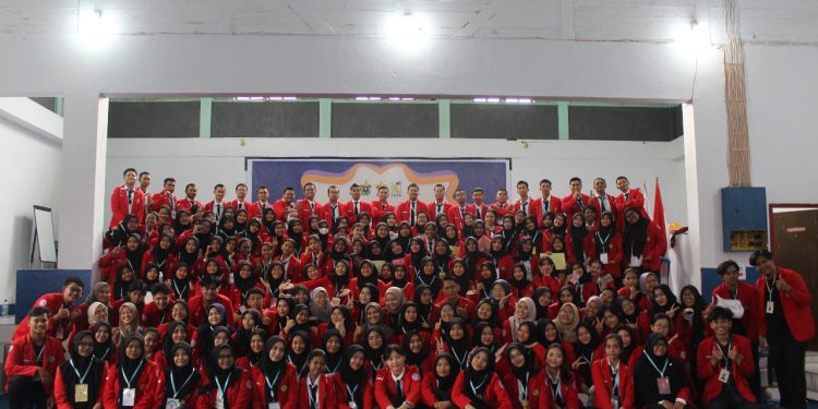 Himapsi FK Unhas Membangun Karakter Kepemimpinan Maba Melalui LK 1