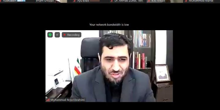 Kedubes Republik Islam Iran dan Unhas Adakan Webinar Peringati Haul Imam Khomeini
