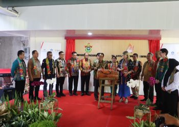 Peresmian Kantor Partnership for Australia-Indonesia Research (PAIR) di Ex Dekanat Fakultas Teknik Unhas Tamalanrea, Rabu (05/06). Foto: IDENTITAS/Zidan Patrio.