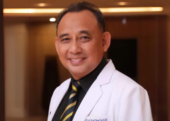 Prof Dasril Daud, Doktor Pertama Peraih Summa Cumlaude