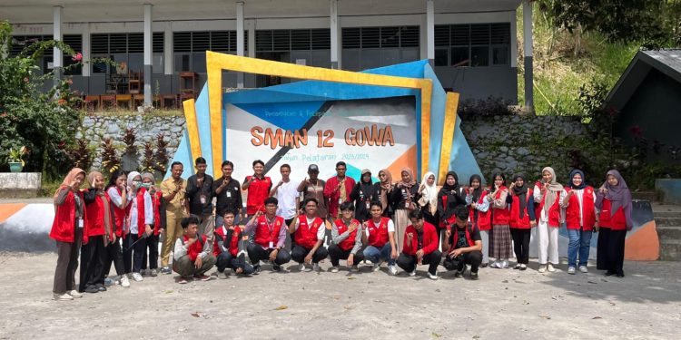 KKNT Pemilu Unhas Adakan Simulasi Pilkada di SMAN 12 Gowa