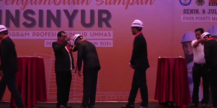 Unhas Gelar Pengambilan Sumpah Insinyur Pendidikan Profesi Insinyur