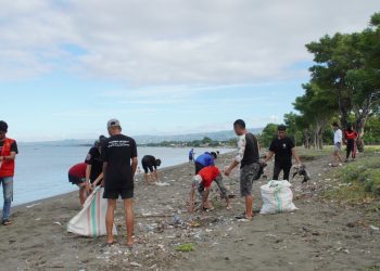 KKN Unhas Usung Kegiatan Kemah Lingkungan di Banteng