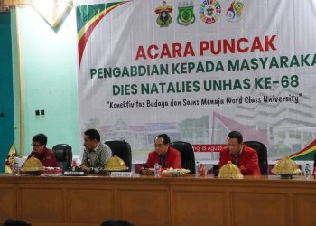 Acara puncak dies natalis Unhas yang ke-68 diselenggarakan di Kabupaten Pinrang, Minggu (18/08). Foto: Dokumentasi Pribadi.
